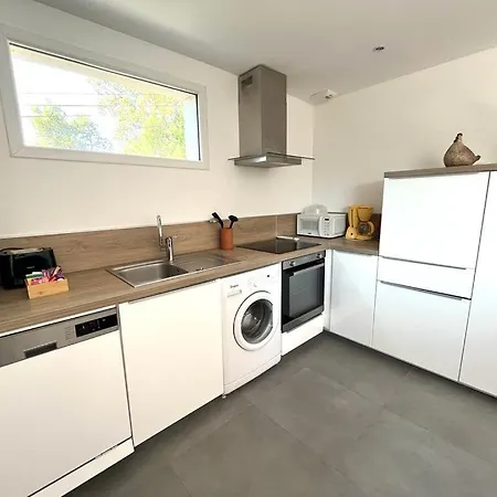 Holiday home Maison Des Arrosants